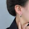 Aretes de Jade Negro Diseño Corazón - Imagen 3