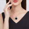 Dije de Jade Negro con Diseño de Sol</strong> - Imagen 3