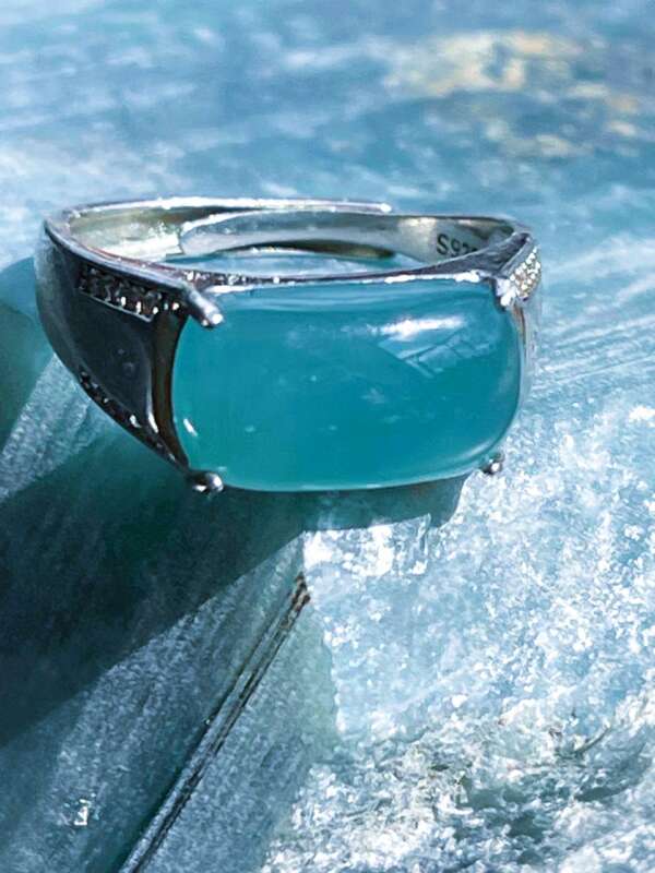 💍 Anillo de Jade Azul Agua & Plata 925 – “Mar en tus Manos”