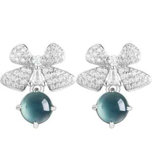 “Luz de Realeza” – Aretes de Jade Princesa en Plata 925
