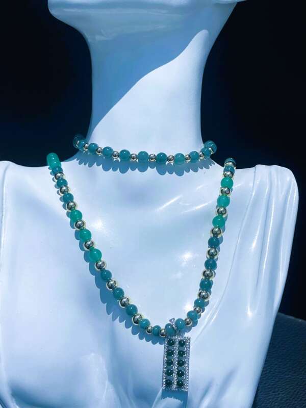 Collar "Sabiduría Eterna" – Jade Princesa, Verde y Cuarzo Rosado con Dije de Ábaco en Jade Esmeralda - Imagen 6