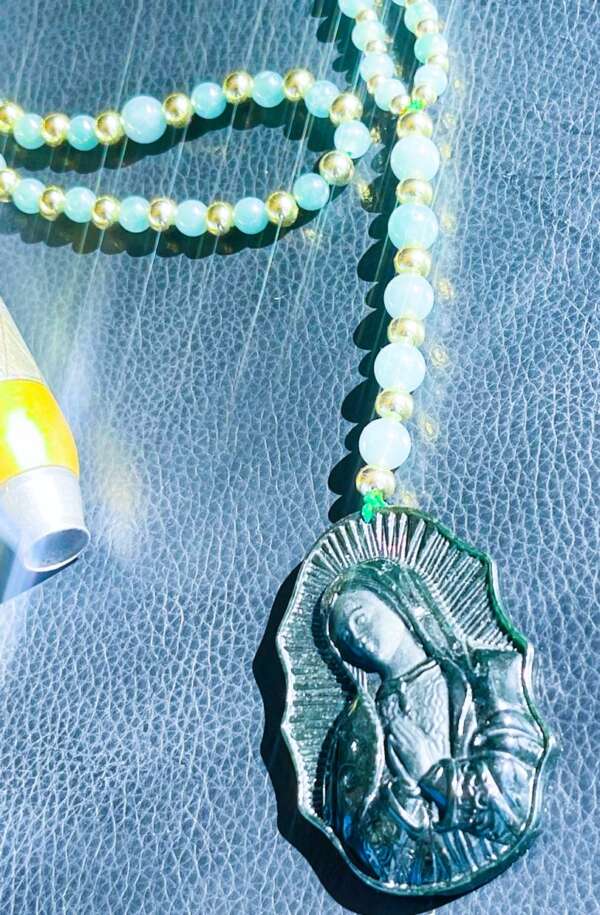 Collar de Jade Negro de la Virgen – Protección y Elegancia en Cada Detalle - Imagen 5